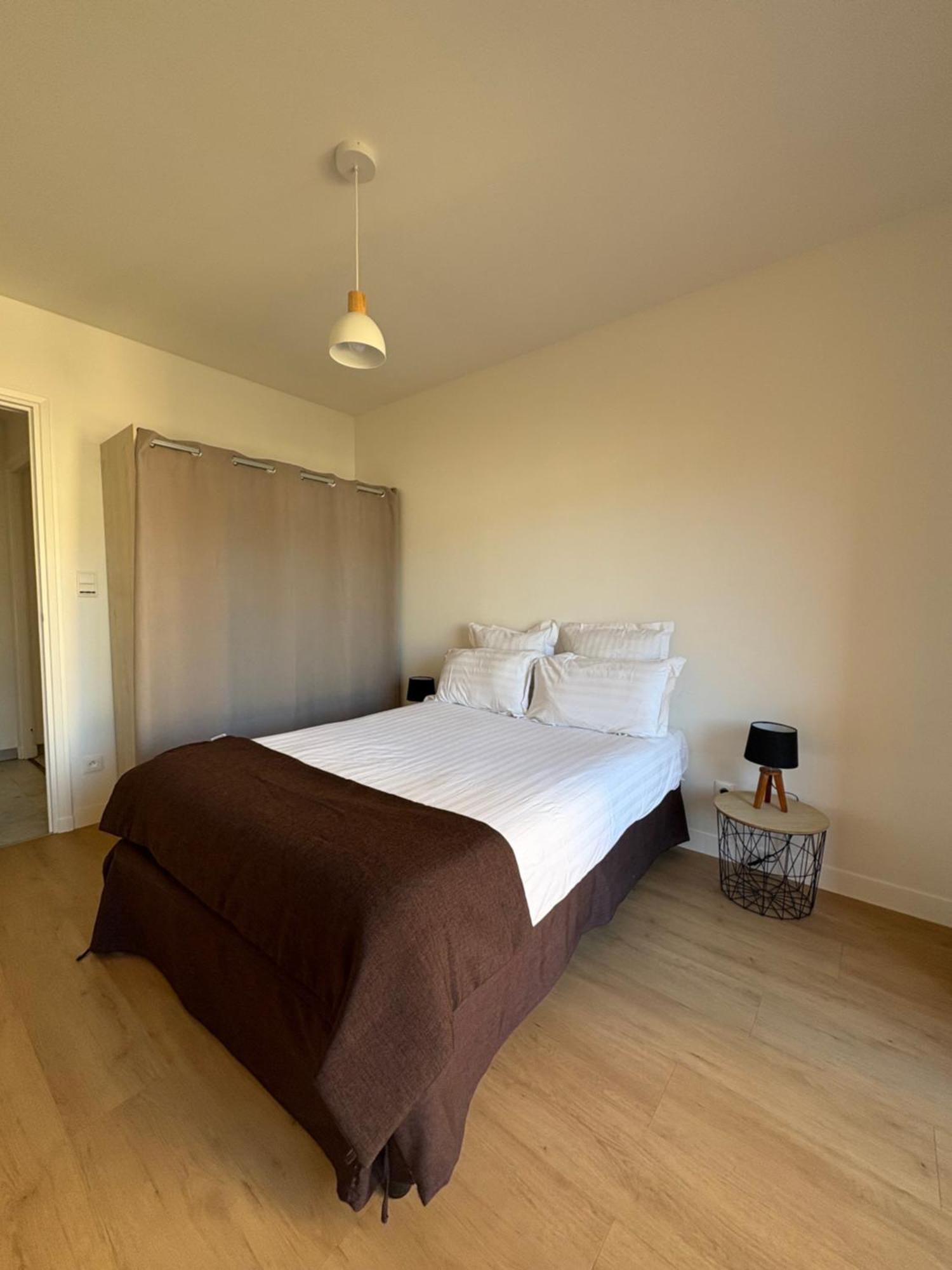 Hotel Chris'tel Le Puy-en-Velay Buitenkant foto