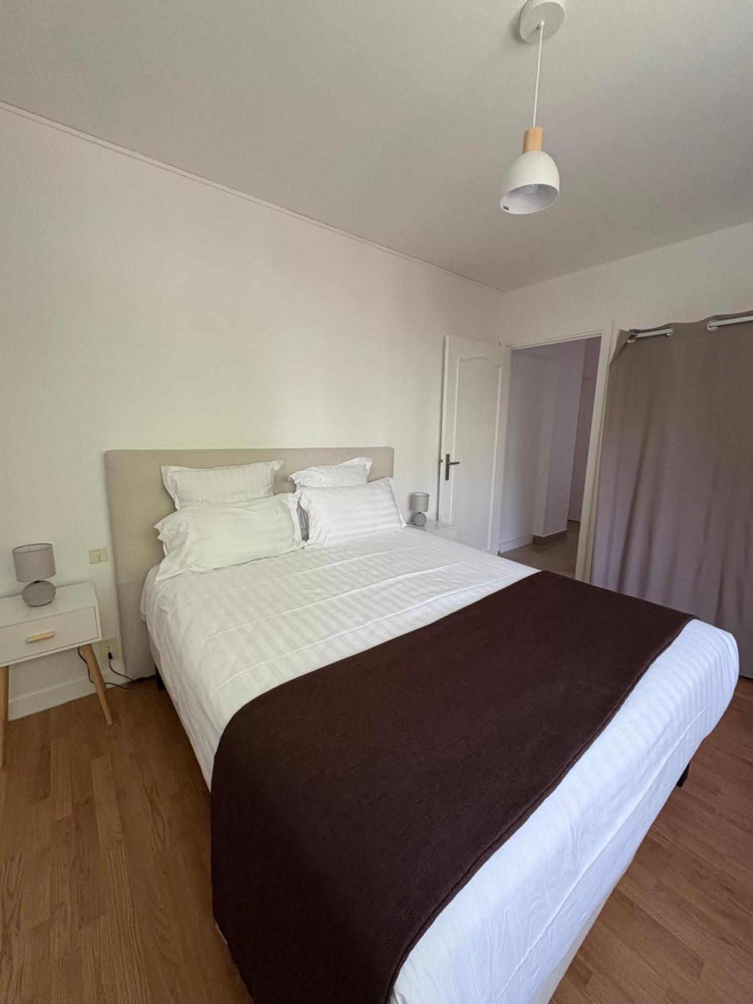 Hotel Chris'tel Le Puy-en-Velay Buitenkant foto